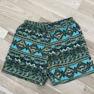 Patagonia Men's Size Large Swim Trunks Shorts Green Geometric Print Flawed**